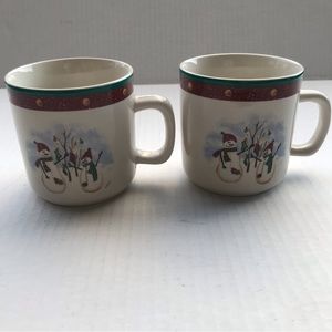 Set Of 2 Royal Seasons ‘’Snowman’ Stoneware Mugs  ’3” x 3”